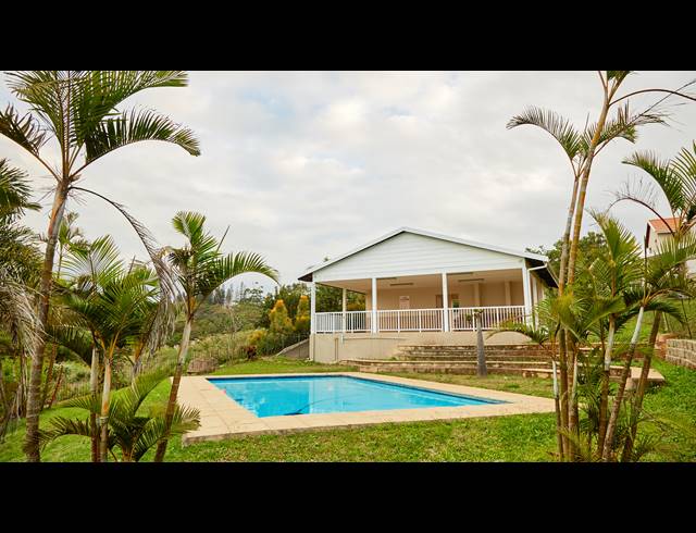 1 BEDROOM APARTMENT FOR SALE IN MANOR ESTATES